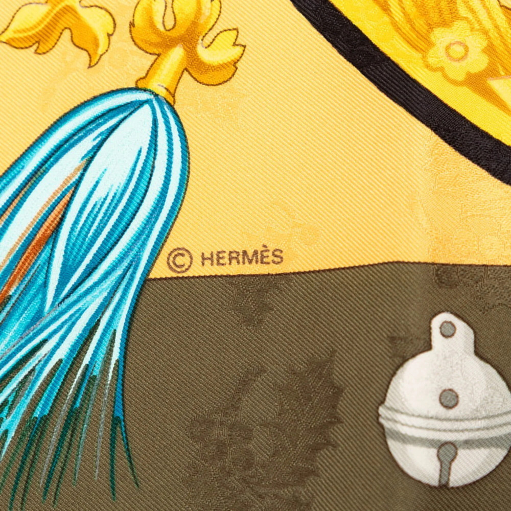 HERMES Green Silk Scarf - Picture 7 of 8